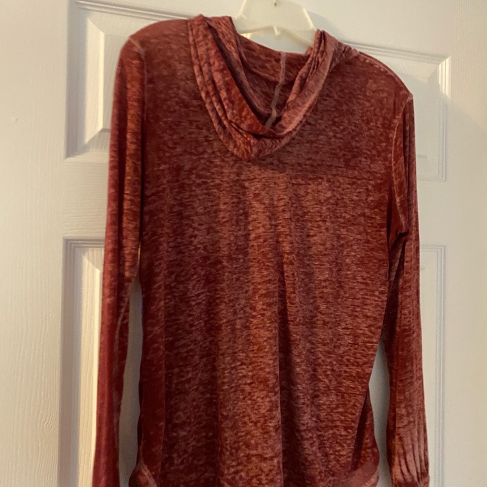 So extra light hoodie - Picture 3 of 3